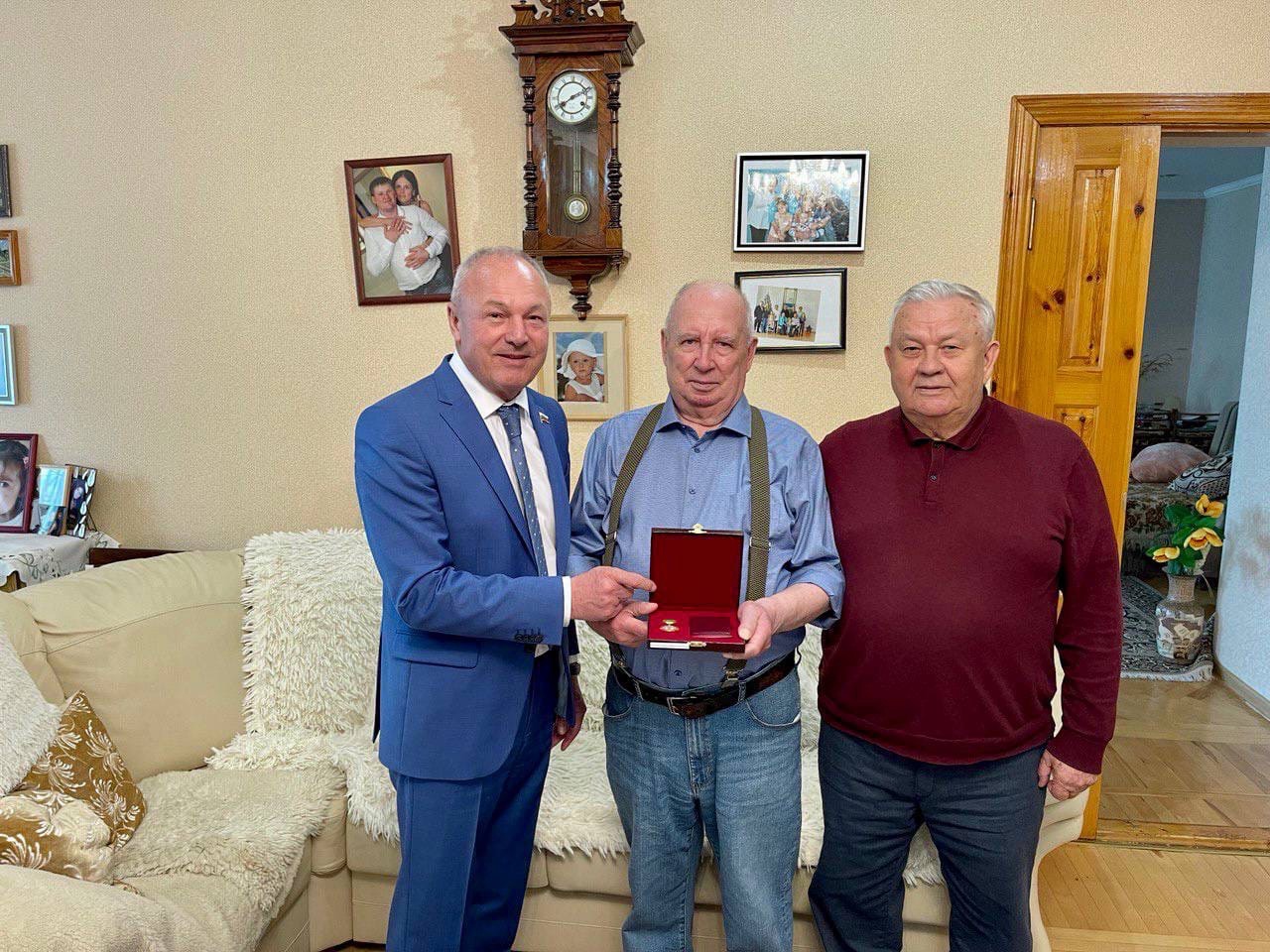 В день своего рождения, Батыршин Шамиль Ибрагимович награждён медалью За большие заслуги перед татарским народом