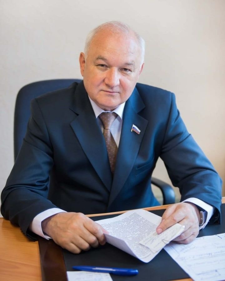 ПОЗДРАВЛЕНИЕ ГИЛЬМУТДИНОВА ИЛЬДАРА ИРЕКОВИЧА