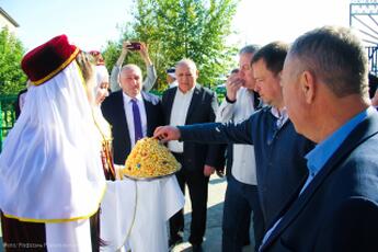 В СЕЛЕ СРЕДНЯЯ ЕЛЮЗАНЬ ОТКРЫЛСЯ ДОМ-МУЗЕЙ НАРОДНОГО ТВОРЧЕСТВА
