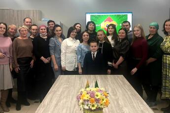 Активисты автомномии отметили Международный день родного языка игрой в Сто к одному на татарском языке.